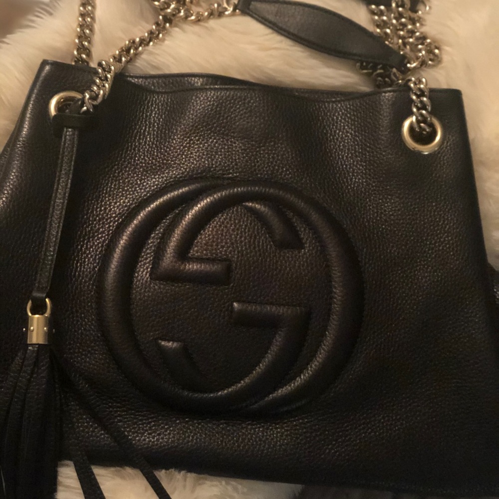 Gucci shoulder bag
